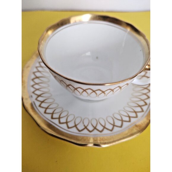 Vintage Adderley Glenmayne Demitasse Cup & Saucer Gold Scroll Bone china England - Picture 2 of 8